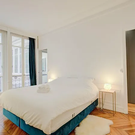 Le Parisien Chic Et Contemporain Apartamento París